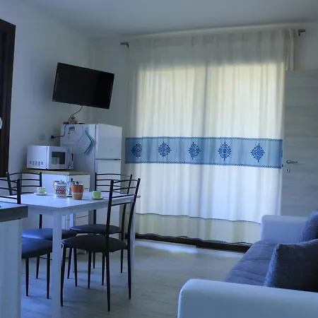 Via Cala Sisine شقة *